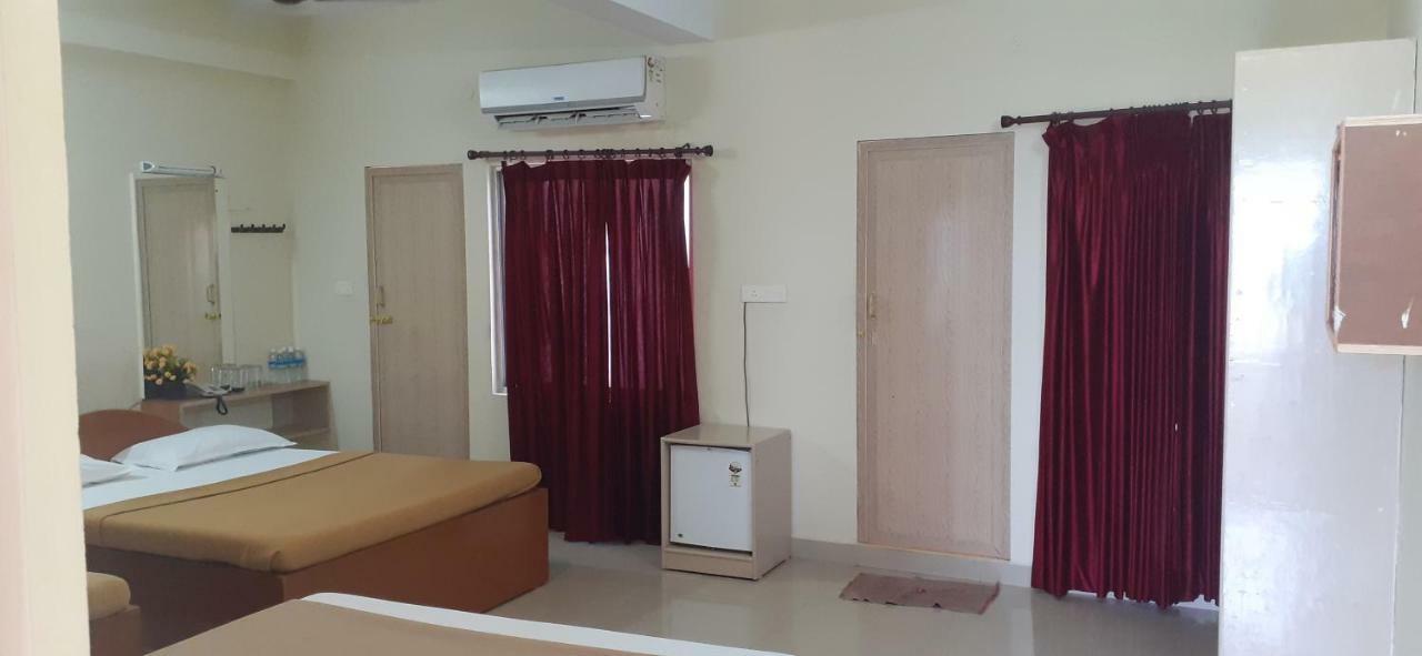 Hotel Shiva Residency Just 500 Meter Girivalam Road Tiruvannamalai