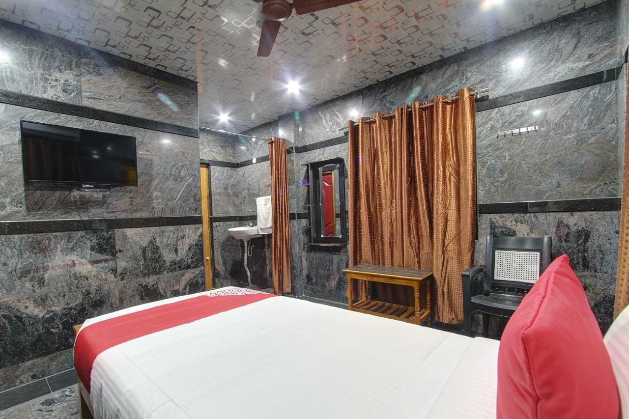 Hotel Oyo Flagship 47125 Kala Ressidency 3*