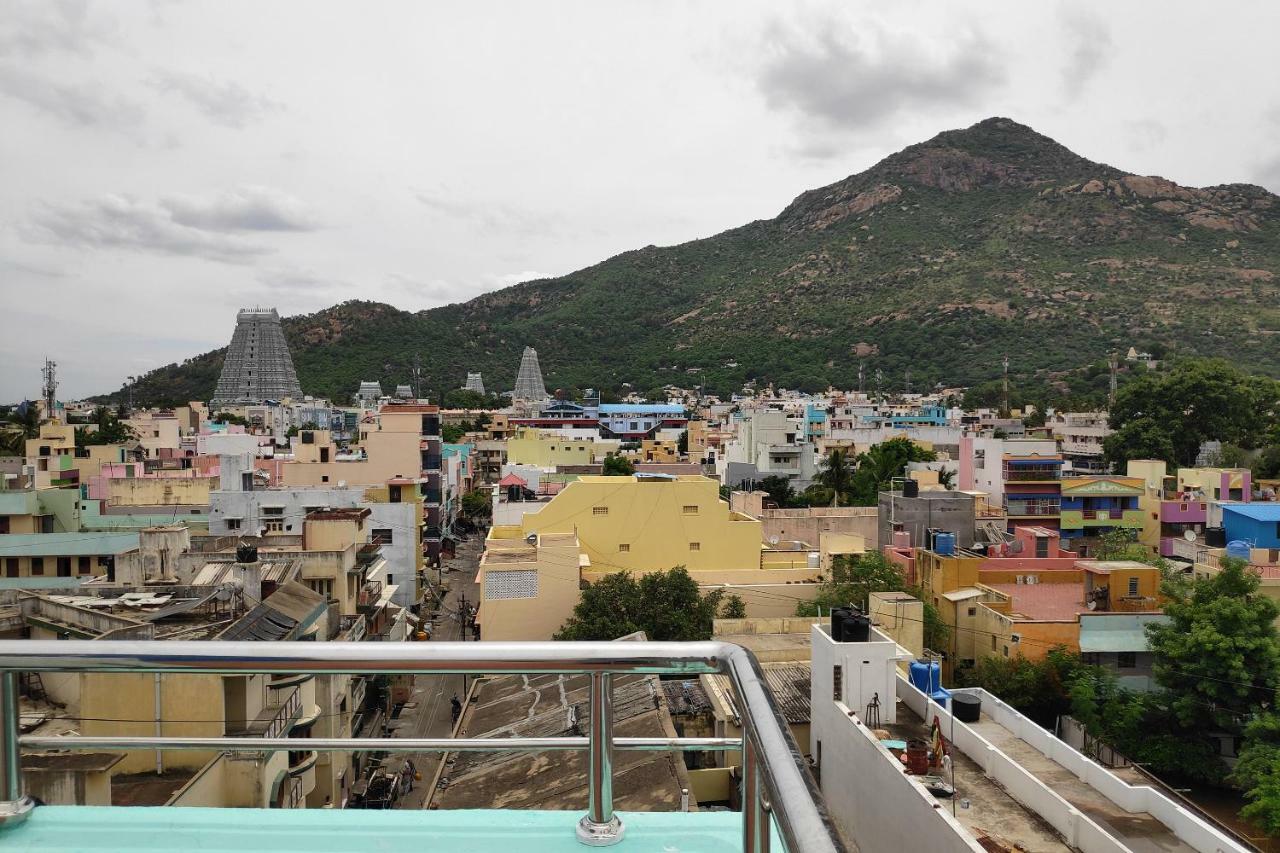 Hotel Oyo Flagship 47125 Kala Ressidency 3*