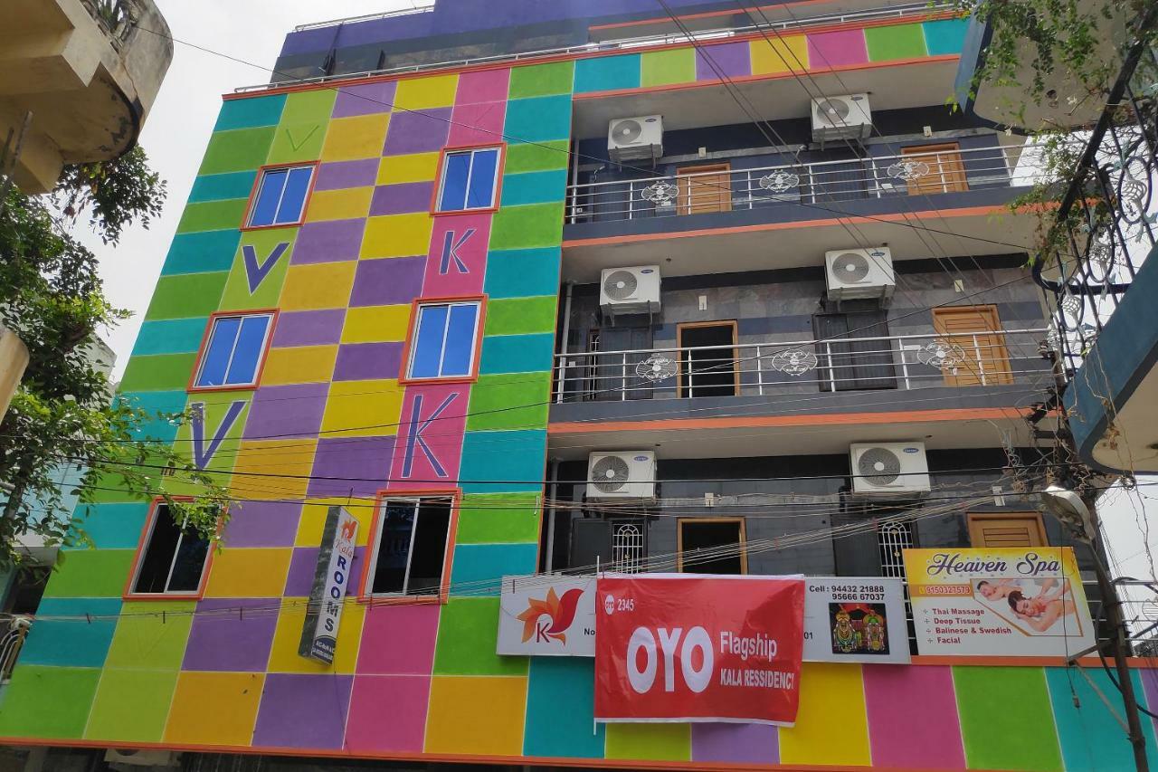 Oyo Flagship 47125 Kala Ressidency Hotel 3*