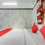 Oyo Flagship 75862 Ammayi Hotel - Temple Opposite