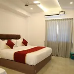 Dhivya Residency