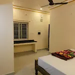 Liya Guest House