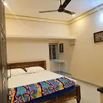 Liya Guest House