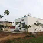 Raadha Logam