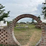 Raadha Logam