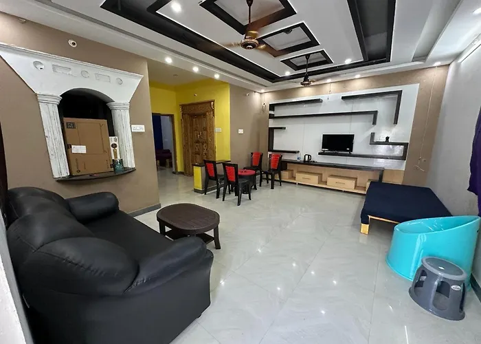 Tiru Arunachala Sashwin Guest House