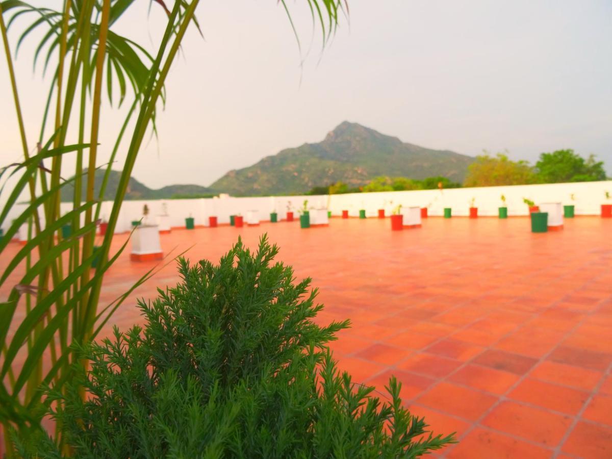 Hotel Thaai Residency 3*