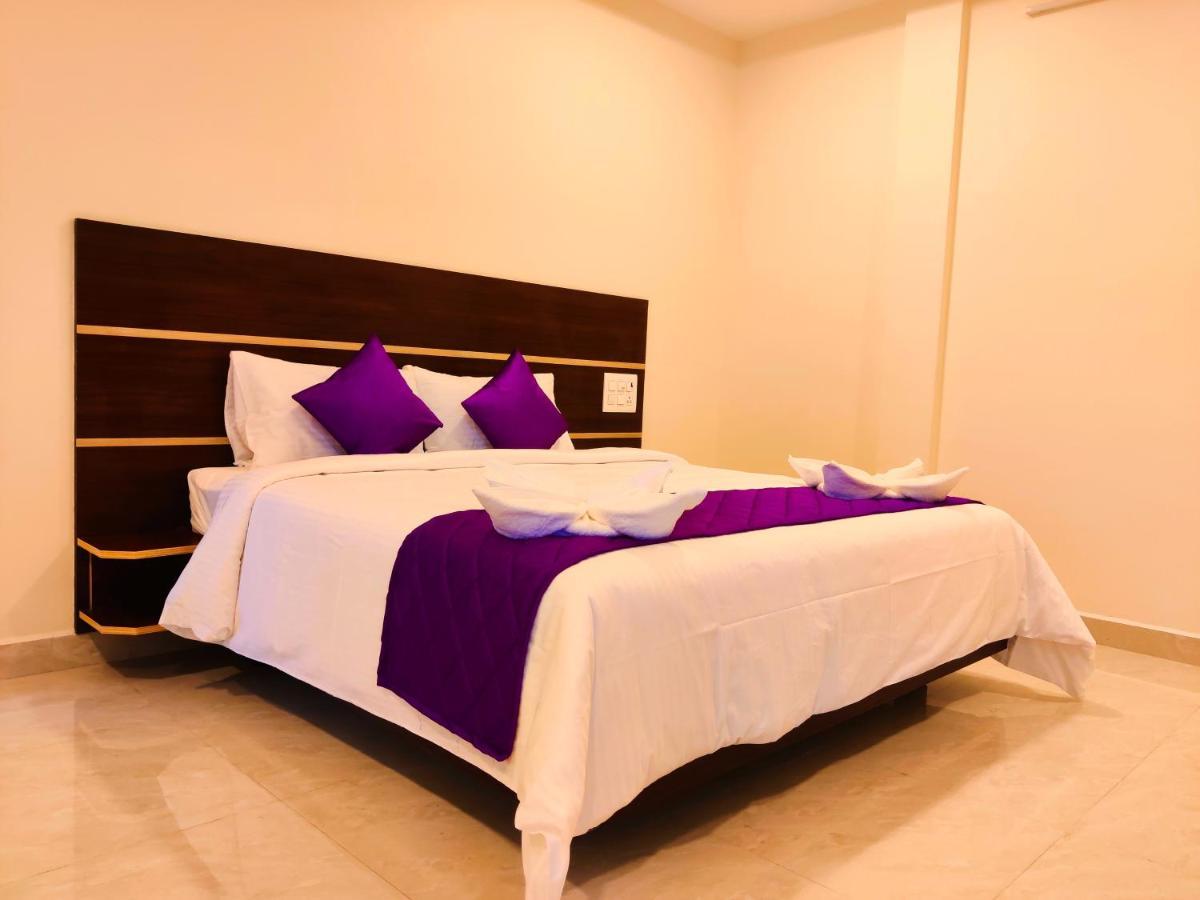 Hotel Thaai Residency