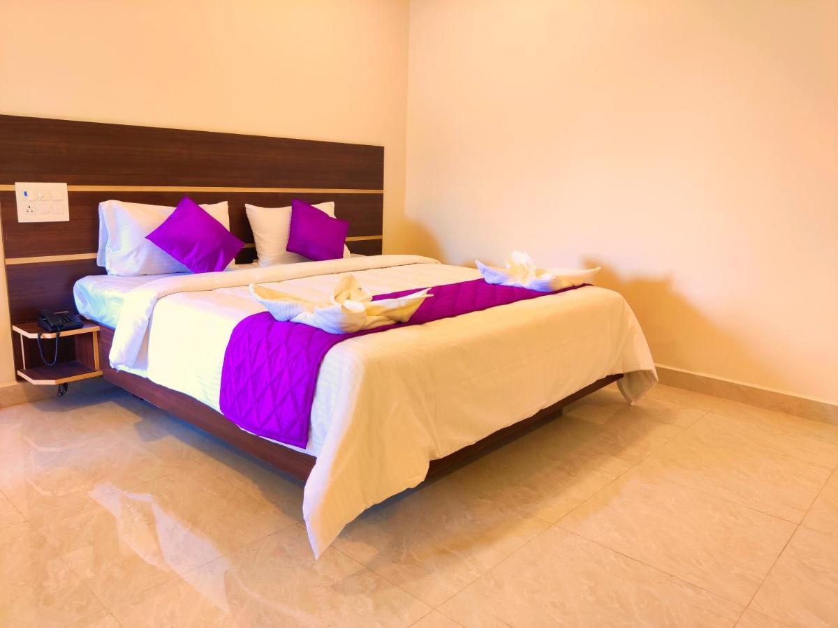 Hotel Thaai Residency