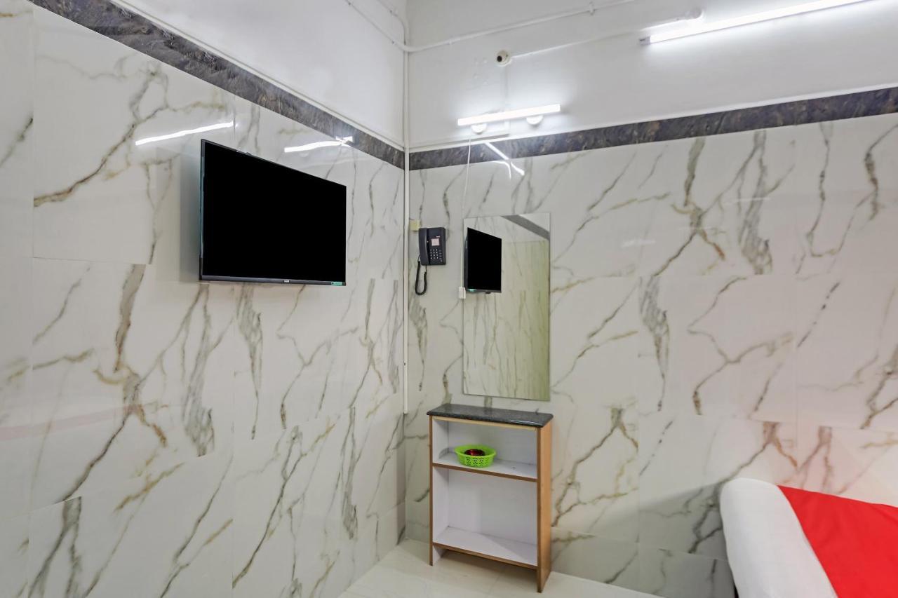 Hotel Oyo Flagship 75862 Ammayi - Temple Opposite 3*