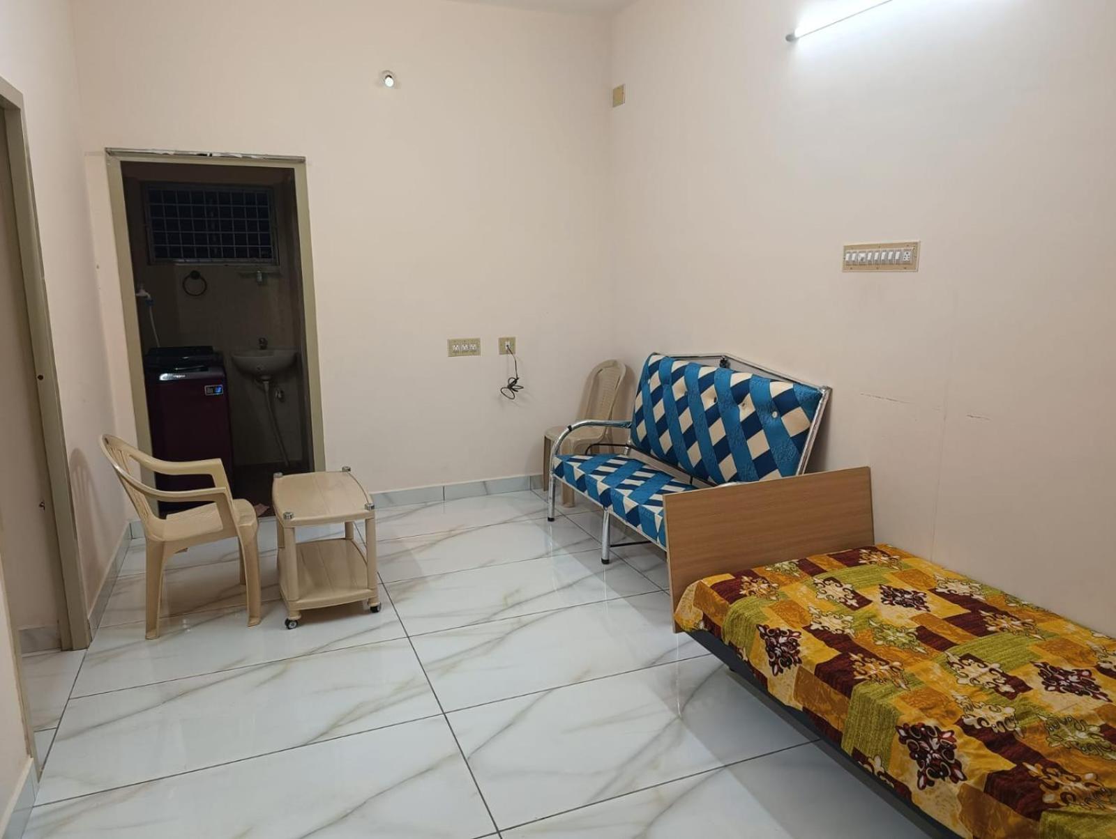 Apartment Ramana Padam *