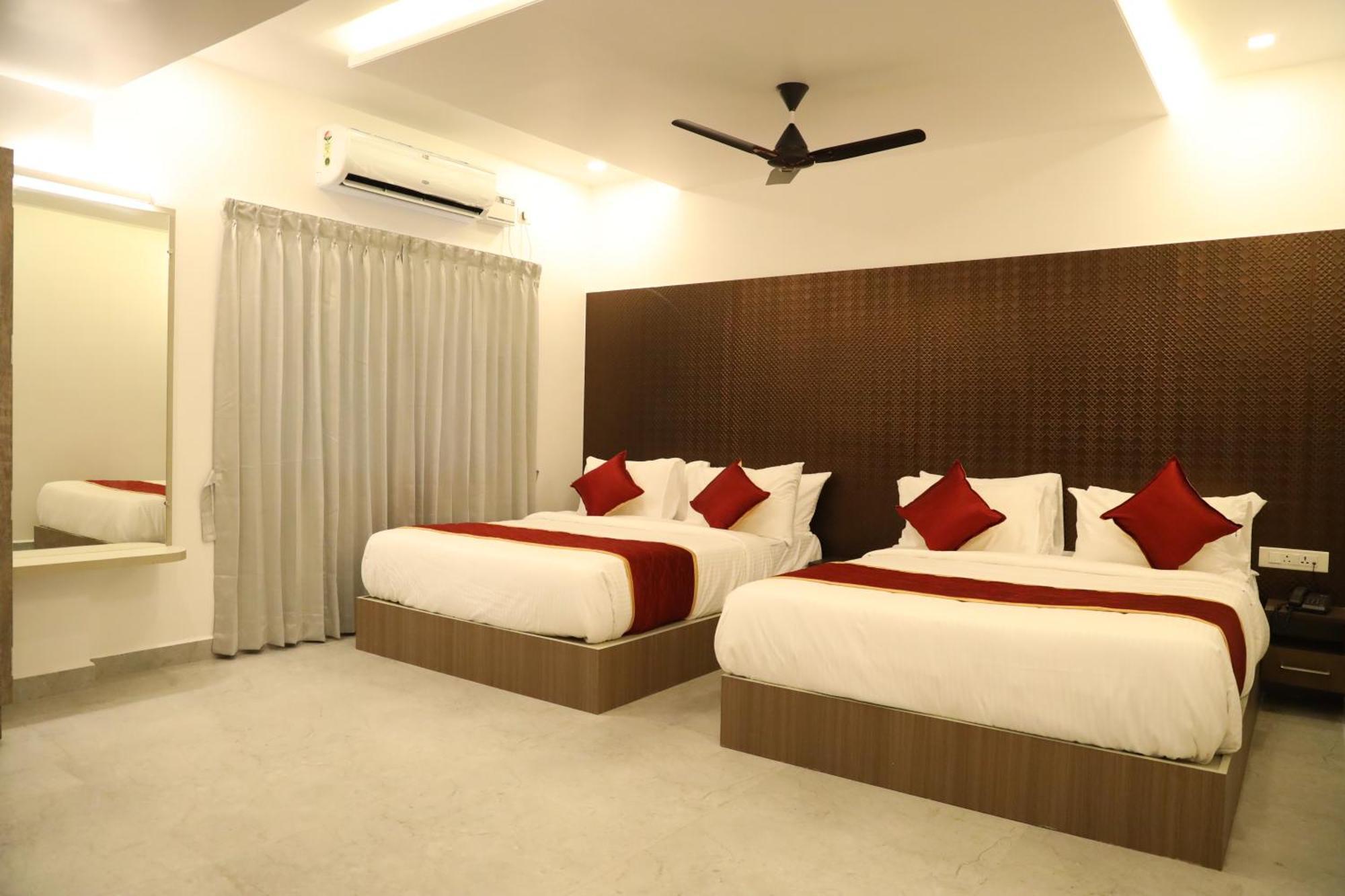 Hotel Dhivya Residency *