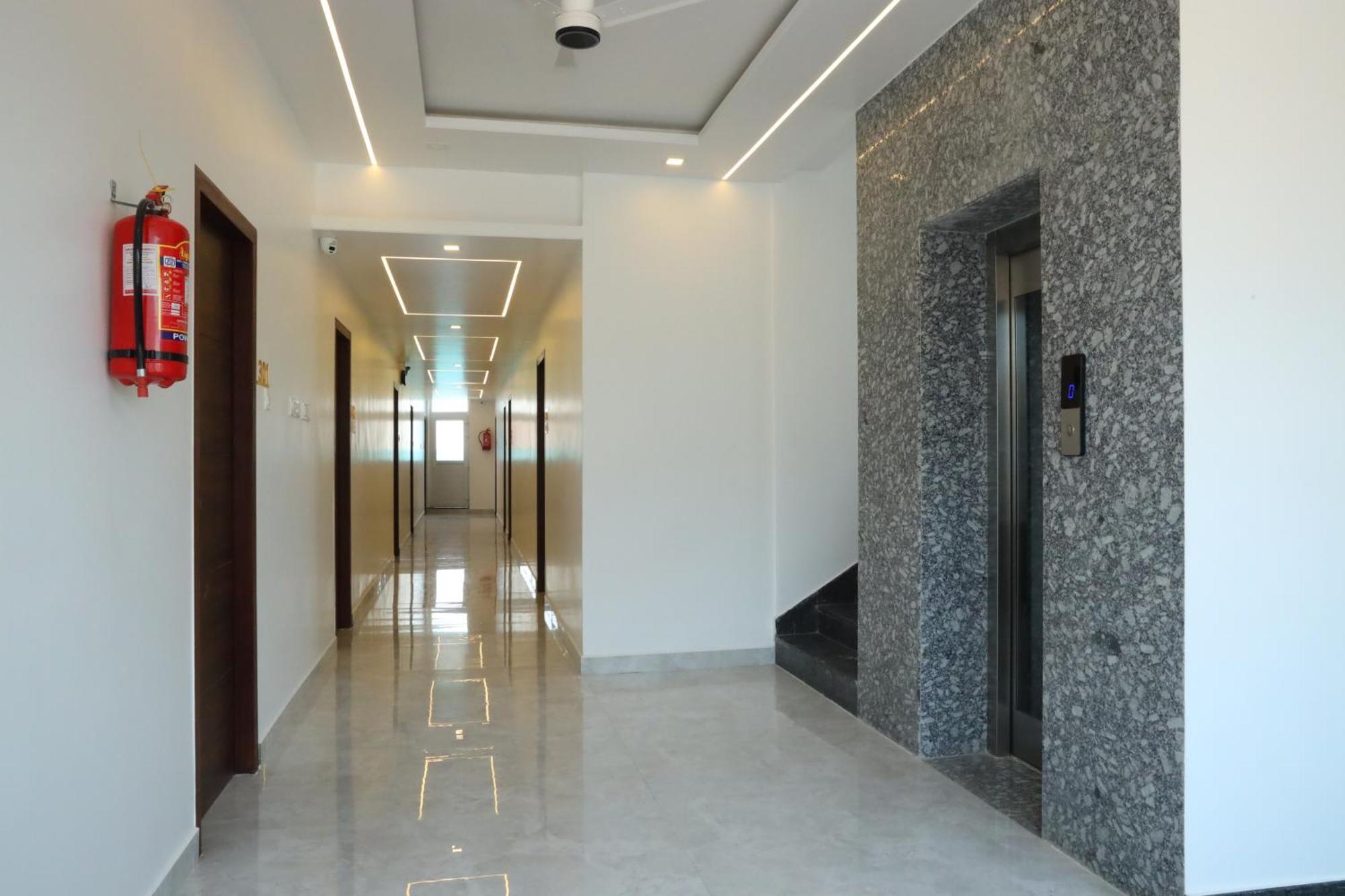 Dhivya Residency