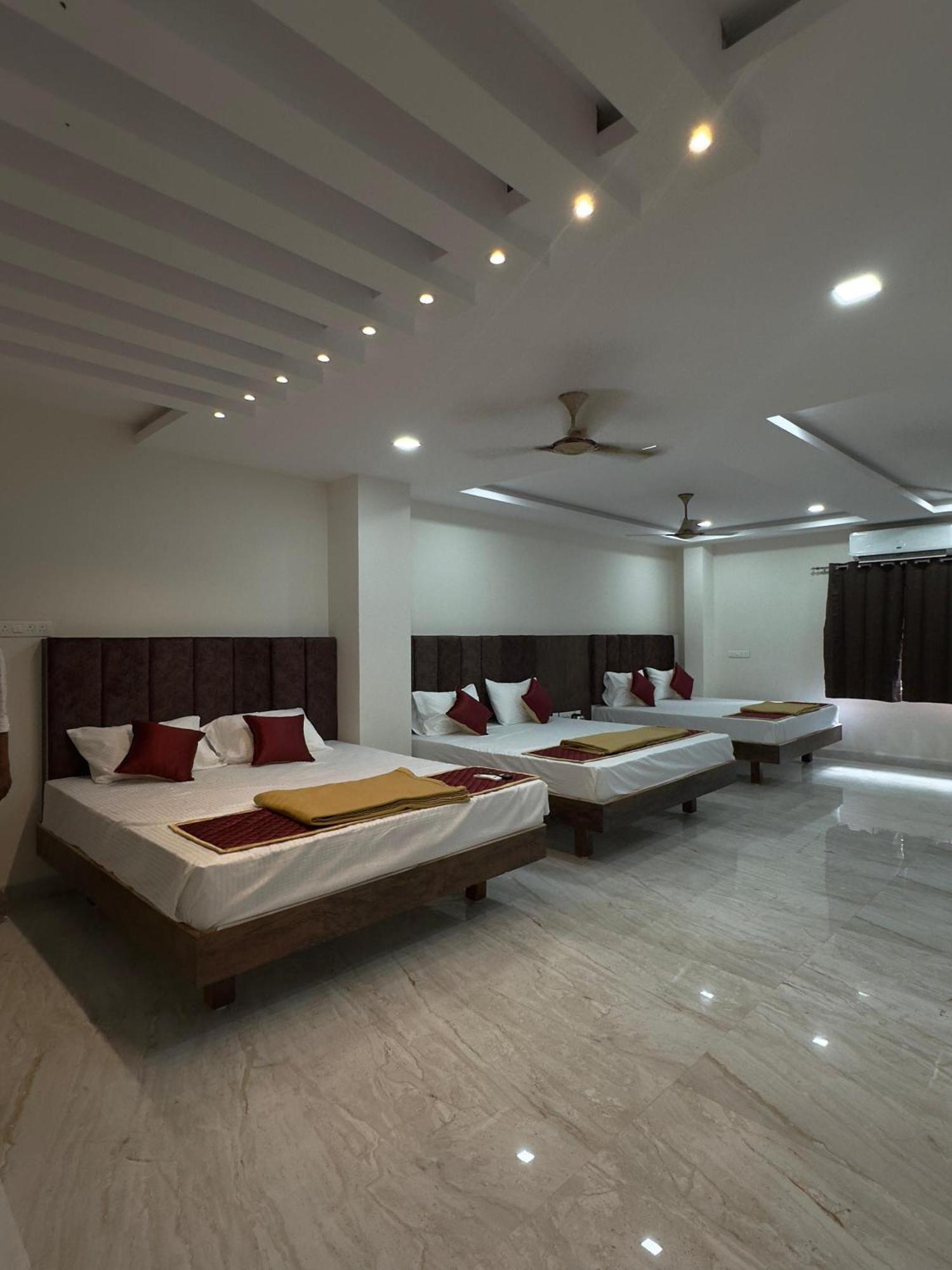Arudra Residency 3*