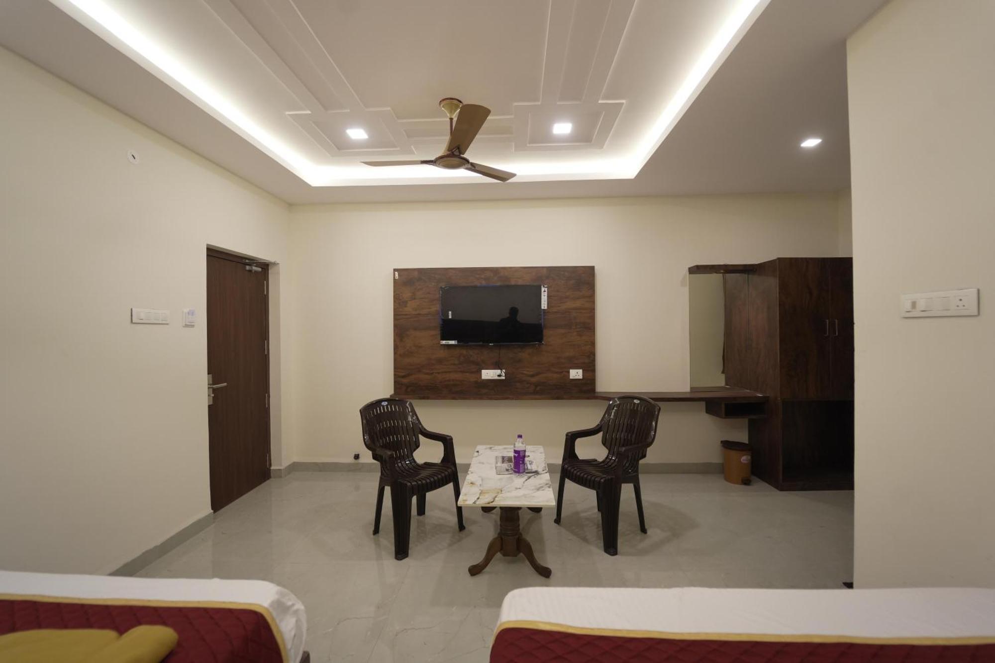 Hotel Arudra Residency