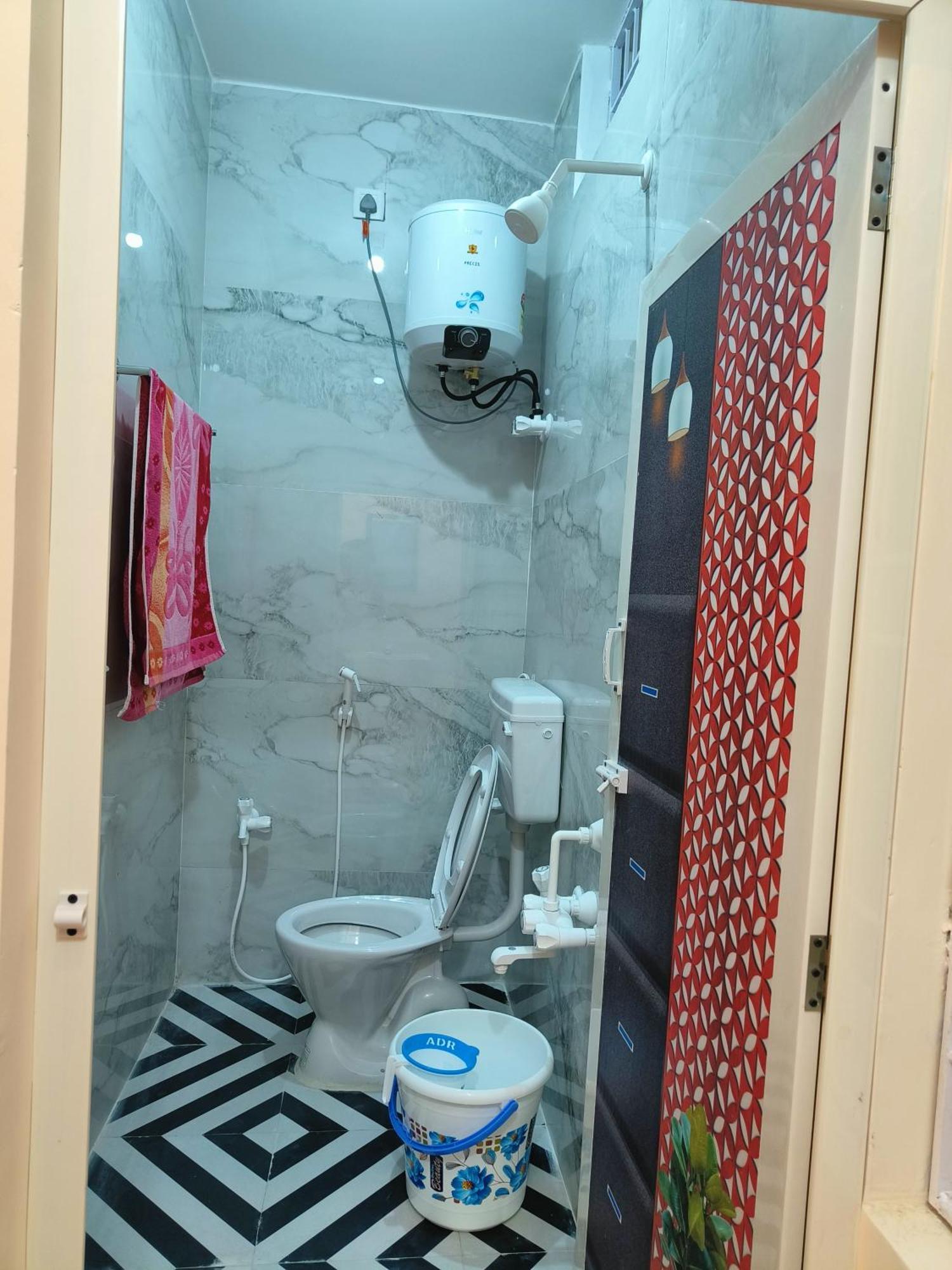Liya Tiruvannamalai