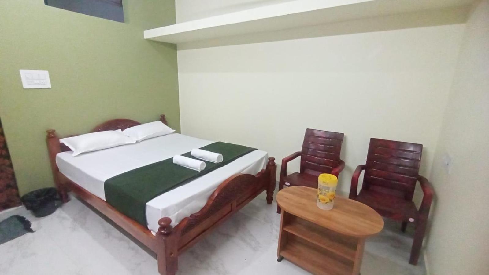 Homestay Sri Arunachala *