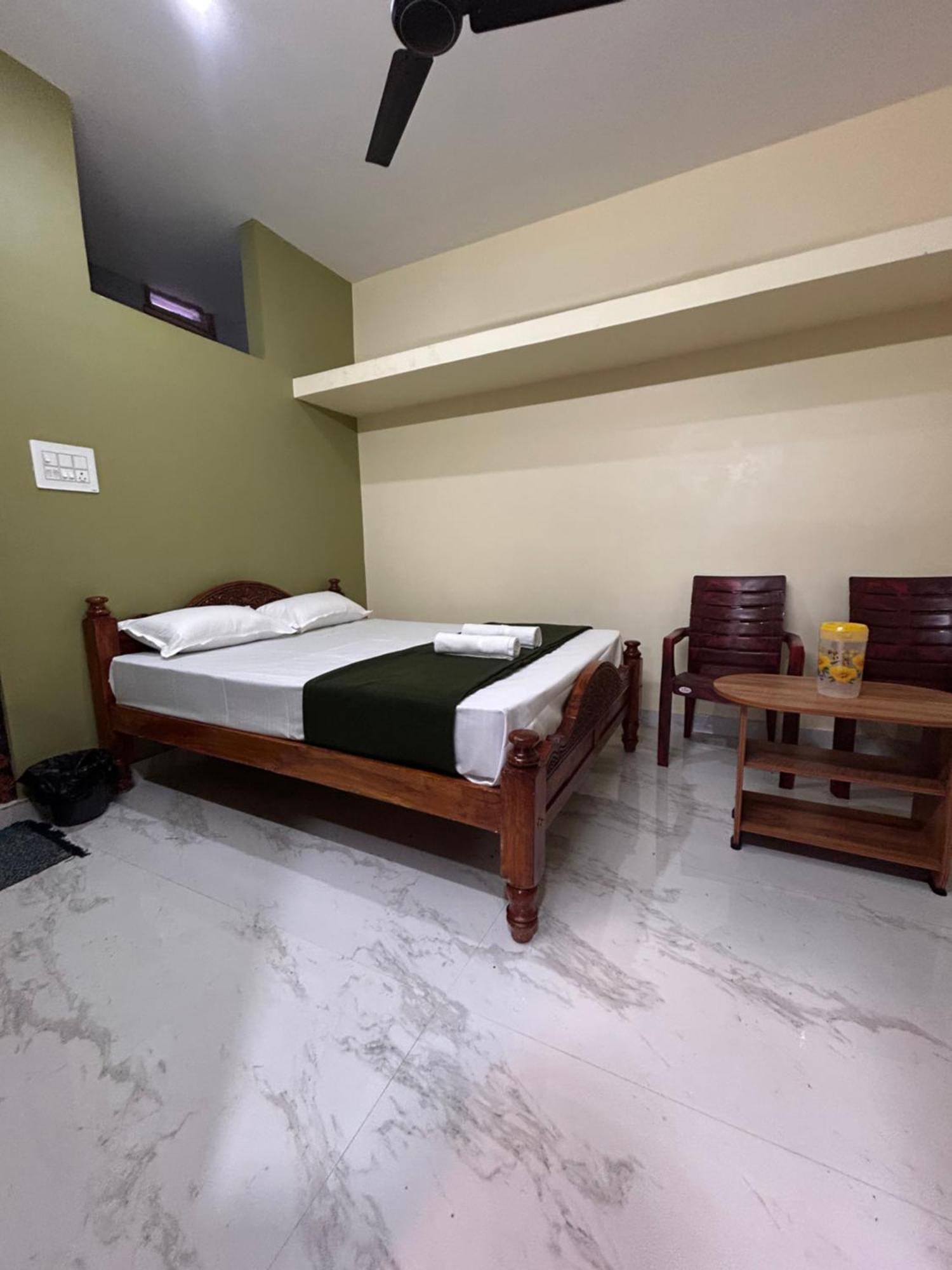 Hotel Sri Arunachala