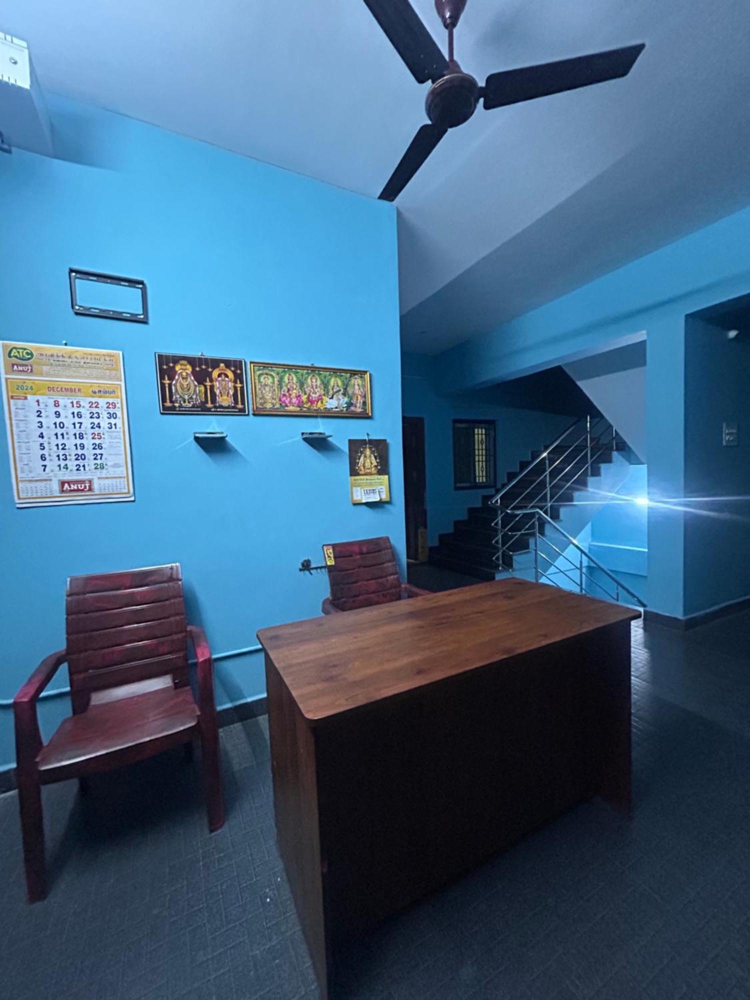 Sri Arunachala Hotel