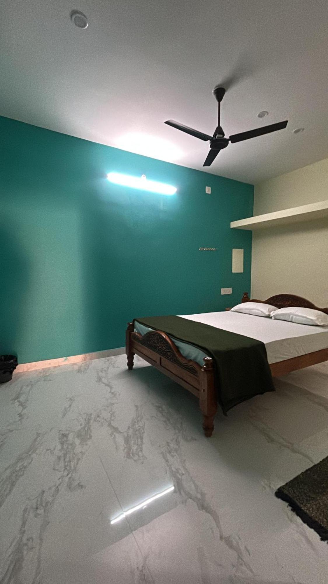 Sri Arunachala Hotel