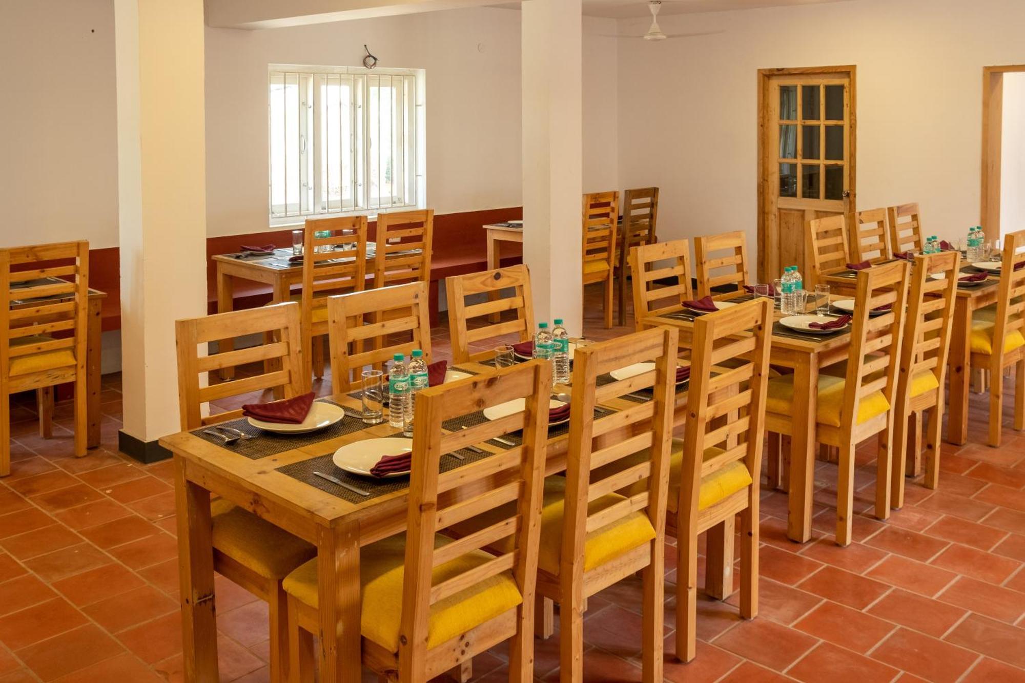 La Woods Village * Tiruvannamalai