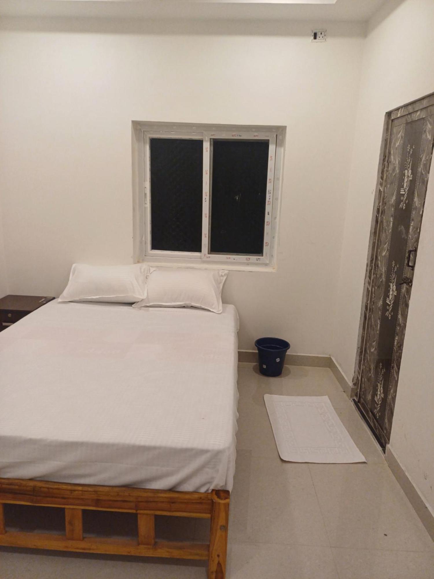 Hotel Saai Residency