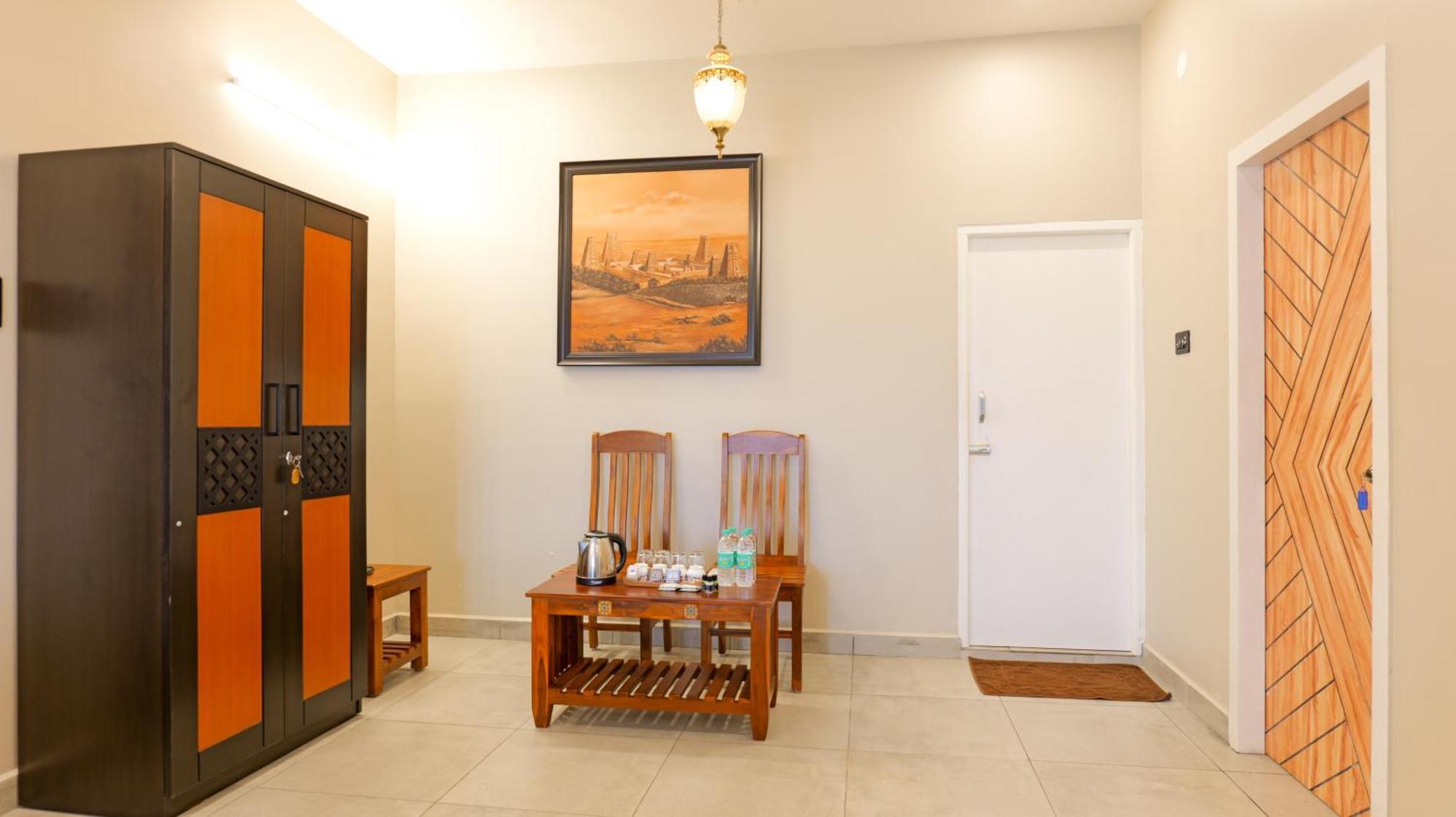 Dwaraka 3*