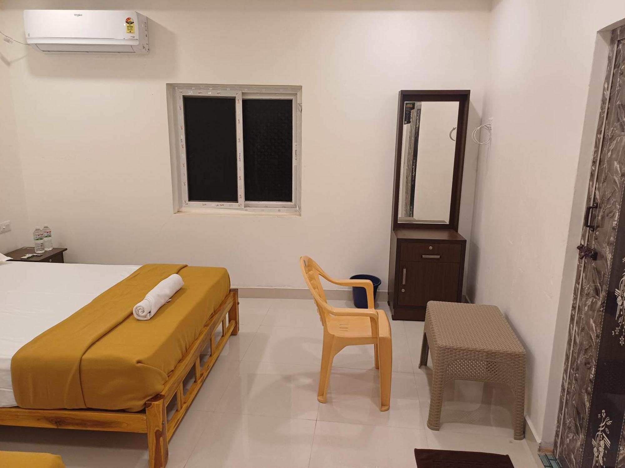Hotel Saai Residency