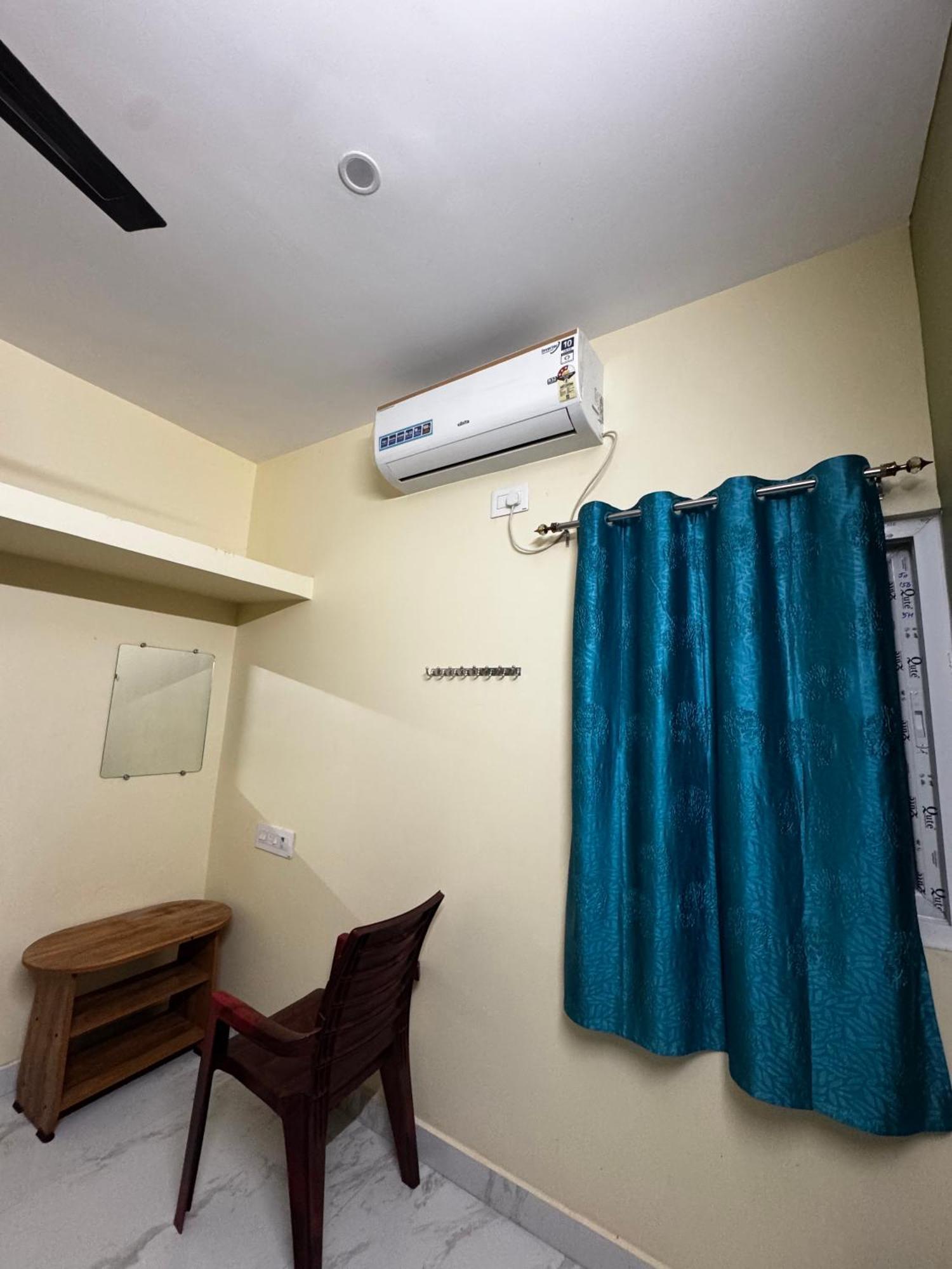 Hotel Sri Arunachala