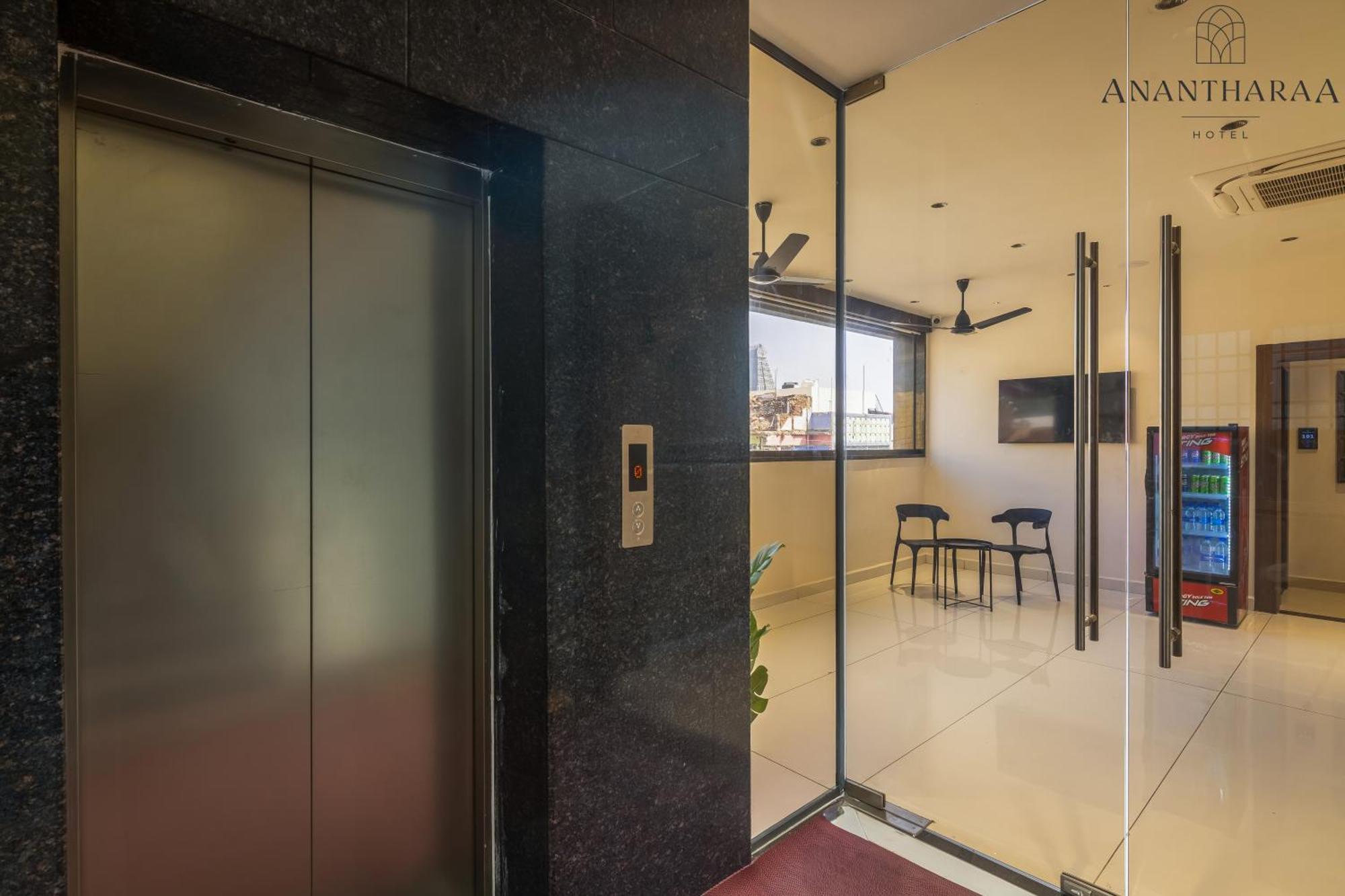 Hotel Anantharaa *