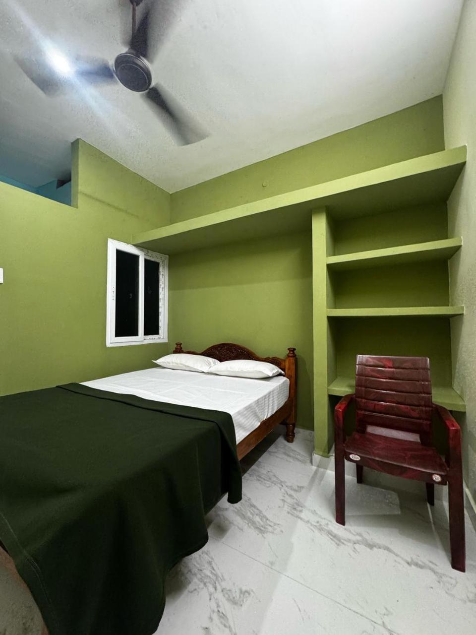 Hotel Sri Arunachala *