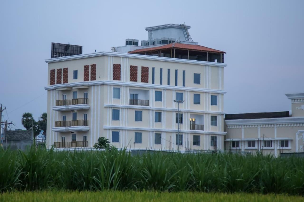 Leaf Hotel Tiruvannamalai