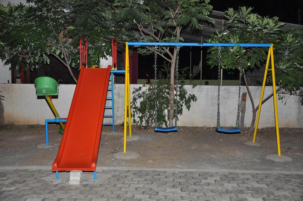 Resort Chola &